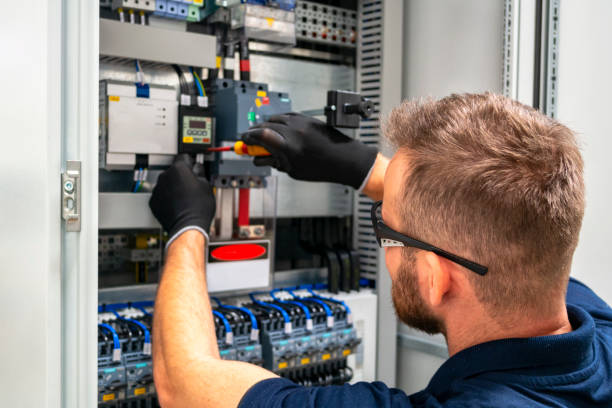 Best Electrician Near Me  in Cypress Quarters, FL